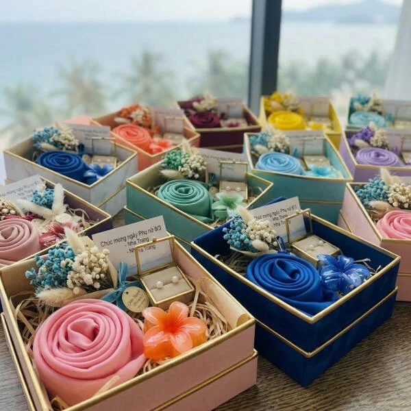 qua-xanh-viet-mung-tam-thang-ba-03-3